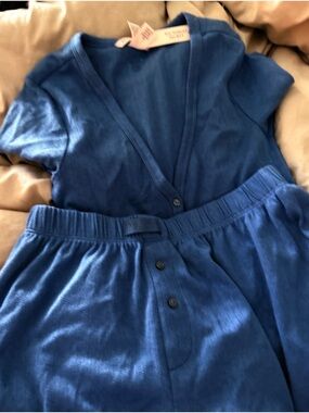 💙Victoria's Secret pajama set nwt, sz Xs